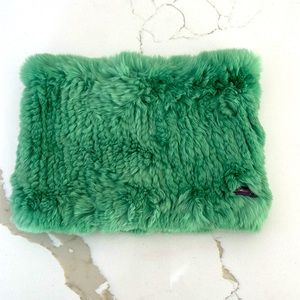 GLAMOURPUS NYC RABBIT FUR NECK FUNNEL SCARF